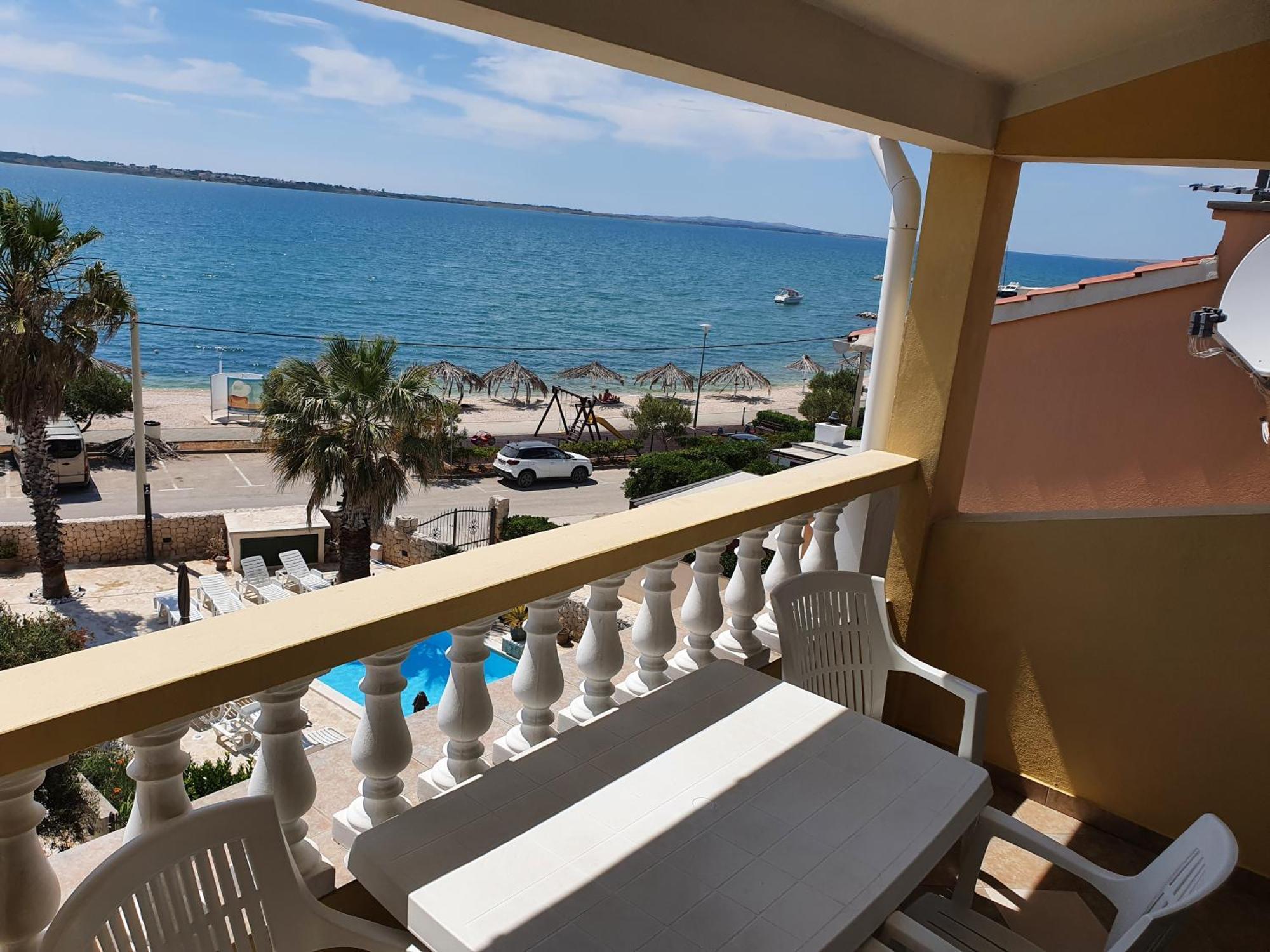 Sea View Apartments Nina ヴーシ エクステリア 写真
